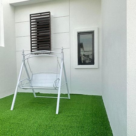 《Untitled Homestay》Sitiawan Zewnętrze zdjęcie