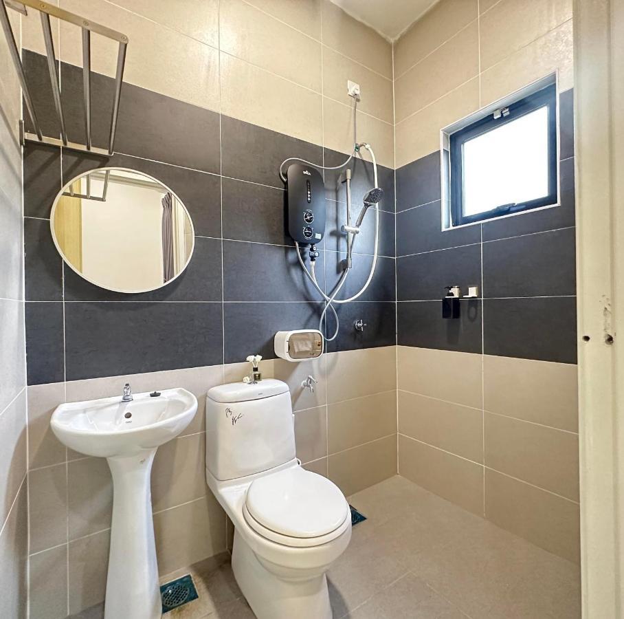 《Untitled Homestay》Sitiawan Zewnętrze zdjęcie